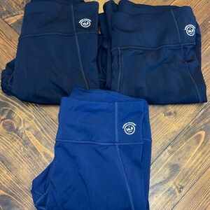 2 black pairs and one blue of Allbird leggings 
Size large